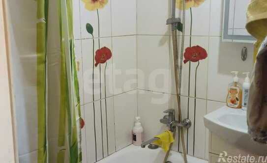 Продажа 3-комн квартиры на вторичном рынке улица Тельмана,  д. 48 к3