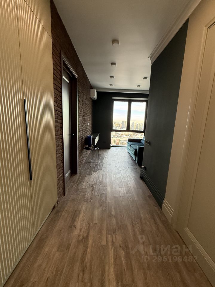 Аренда 2-комн квартиры на вторичном рынке улица Дыбенко, 7/1