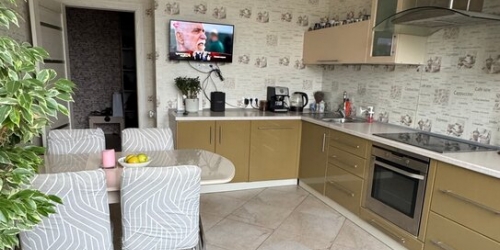 2-комн квартира улица Адмирала Коновалова,  д. 2-4