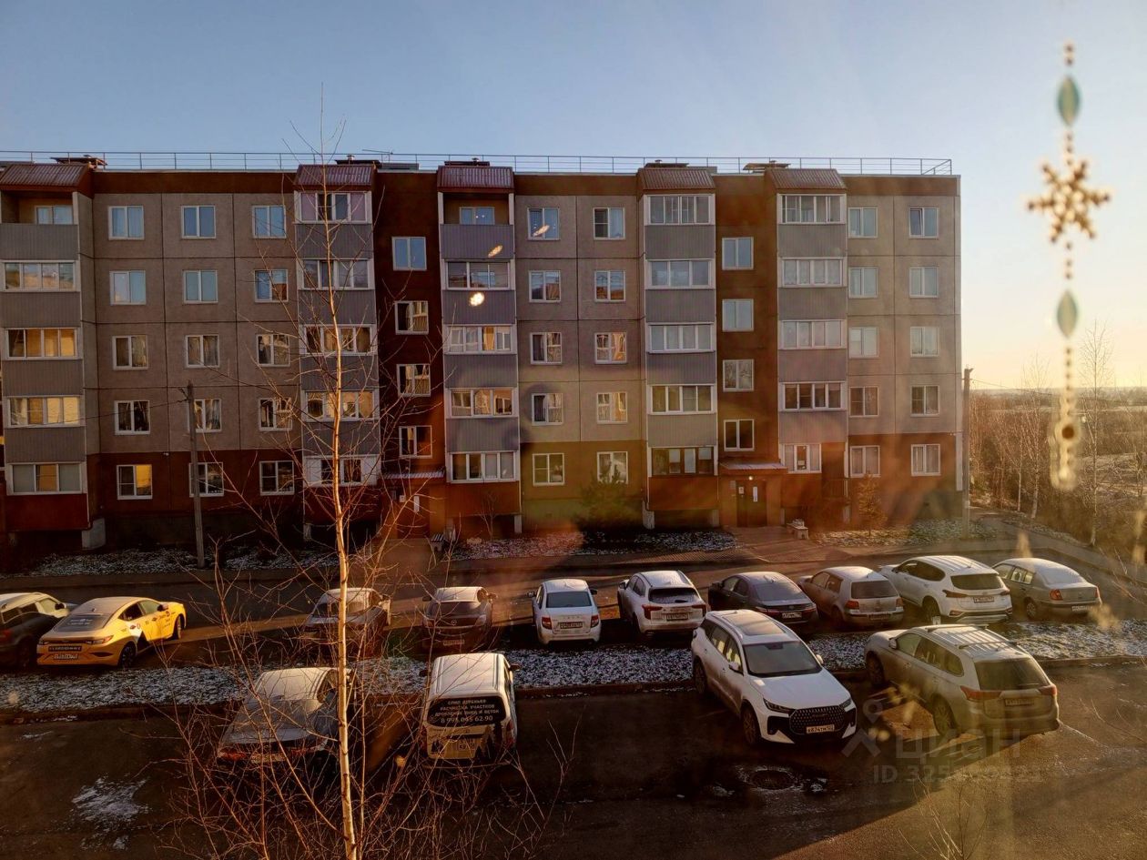 Продажа 1-комн квартиры на вторичном рынке Коммунар г., улица Славянская, 3