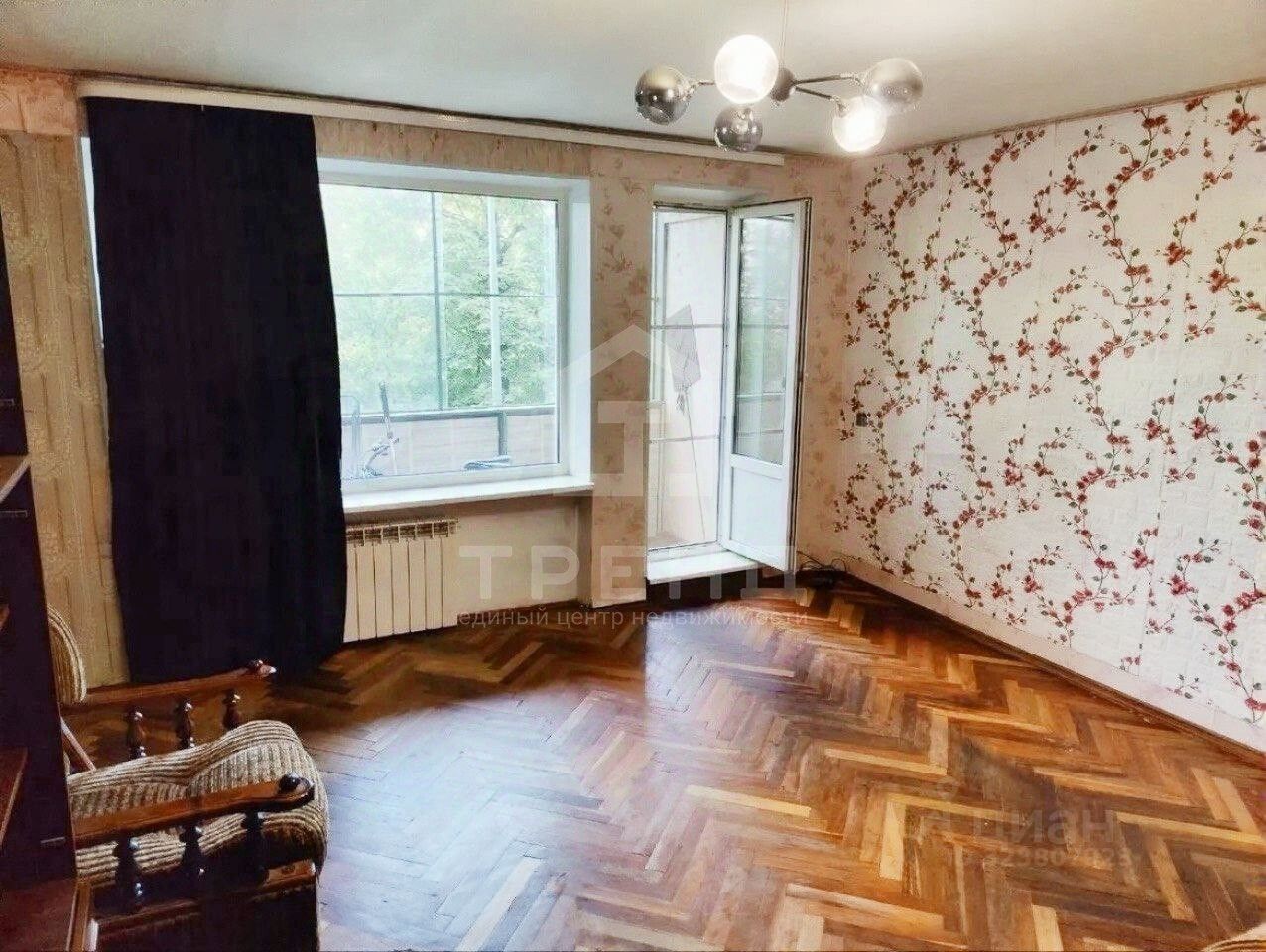 Продажа 2-комн квартиры на вторичном рынке Бухарестская улица, 66К3