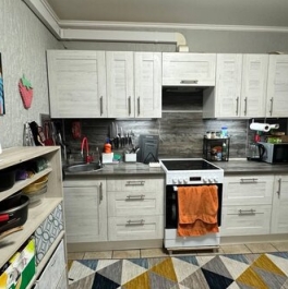 Продажа 3-комн квартиры на вторичном рынке Московский г, Бианки ул,  д. 13