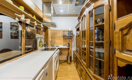 Аренда 3-комн квартиры на вторичном рынке Смоленская площадь,  д. 13/21