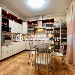 Продажа 3-комн квартиры на вторичном рынке Никитинская 2-я ул,  д. 7