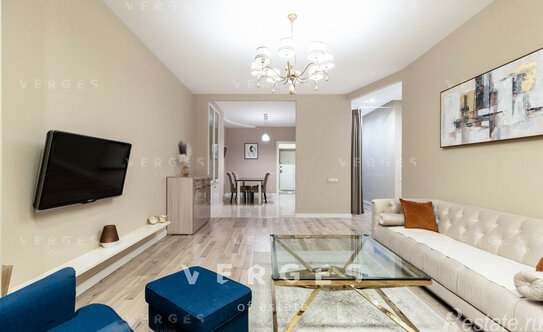 Продажа 3-комн квартиры на вторичном рынке ул Нежинская,  д. 1,  к. 2