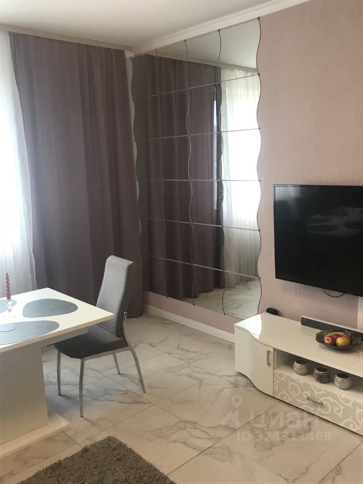 Продажа 1-комн квартиры на вторичном рынке Мебельная улица, 21к1