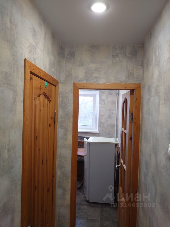 Продажа 1-комн квартиры на вторичном рынке Приморск, набережная Лебедева