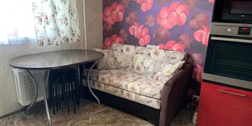 3-комн квартира Ленская улица,  д. 28