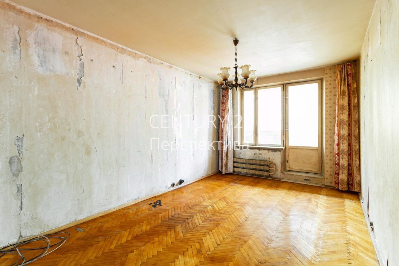 Продажа 3-комн квартиры на вторичном рынке улица Фомичевой, 5К2