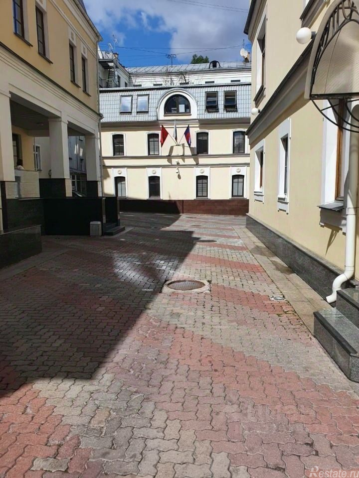 Аренда отдельного здания Яковоапостольский пер,  д. 9,  к. 2
