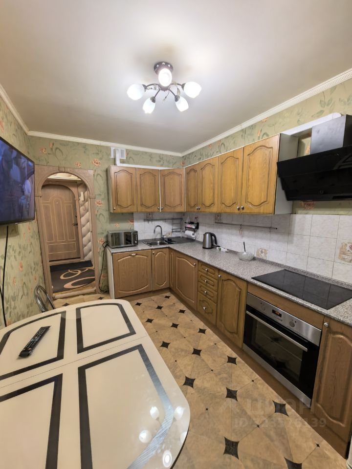 Аренда 1-комн квартиры на вторичном рынке улица Федора Полетаева, 21К3