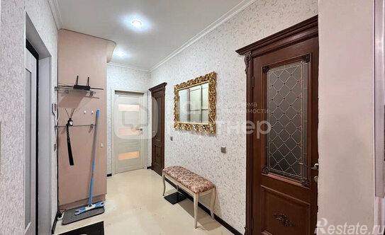 Продажа 2-комн квартиры на вторичном рынке ул Мебельная,  д. 19,  к. 2