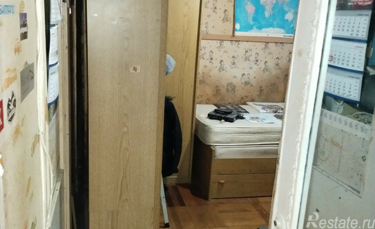 Продажа 3-комн квартиры на вторичном рынке Новаторов б-р