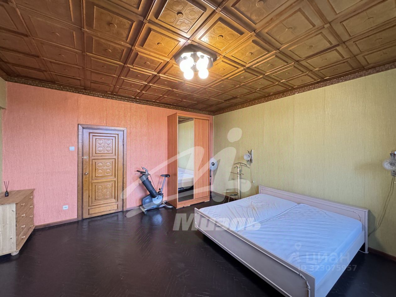 Продажа 3-комн квартиры на вторичном рынке Большая Филевская улица, 21к2