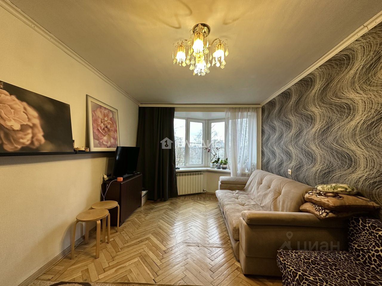 Продажа 3-комн квартиры на вторичном рынке Новосибирская улица, 18