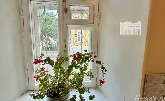 Продажа 3-комн квартиры на вторичном рынке пер Пушкарёв,  д. 20/17