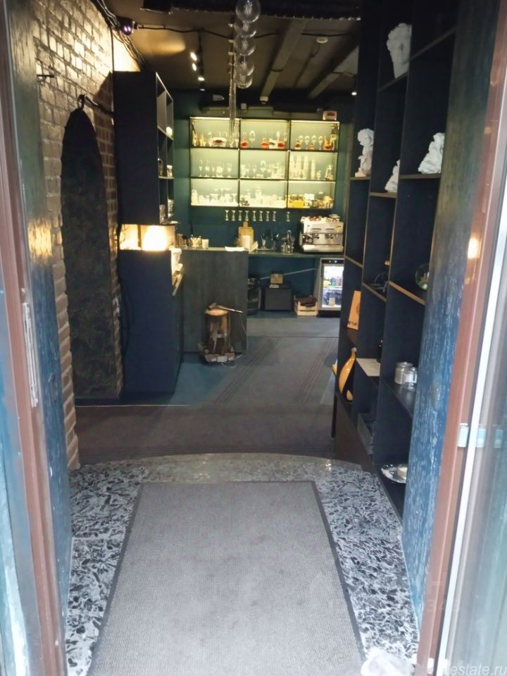 Продажа торгового помещения Гороховая ул
