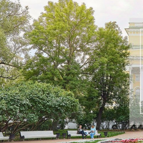 2-комн квартира площадь Островского, 9