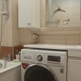 Продажа 2-комн квартиры на вторичном рынке ул Константина Царёва,  д. 18