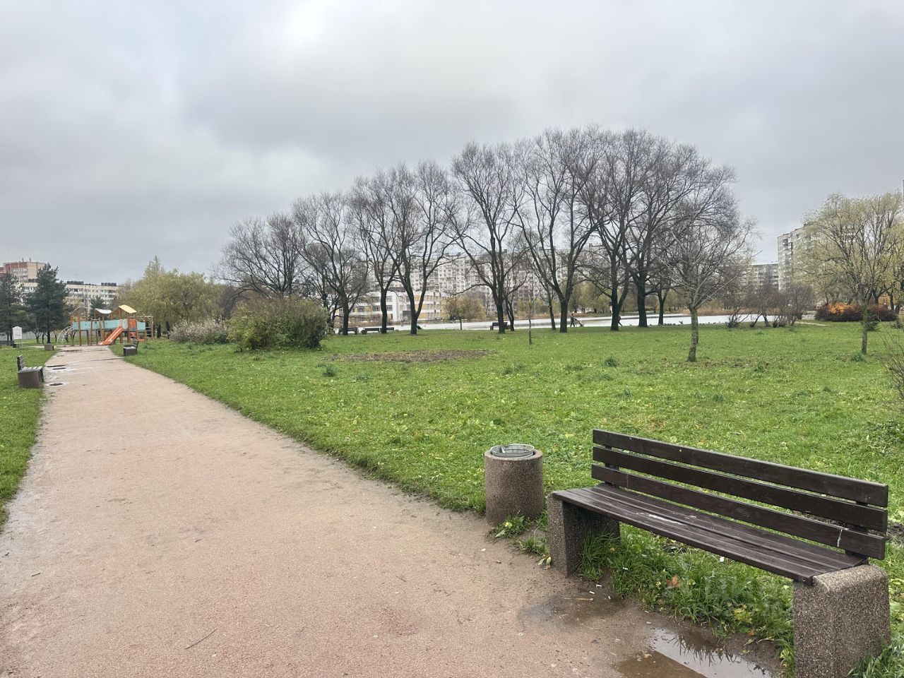 Продажа 3-комн квартиры на вторичном рынке улица Ивана Фомина, 13К1