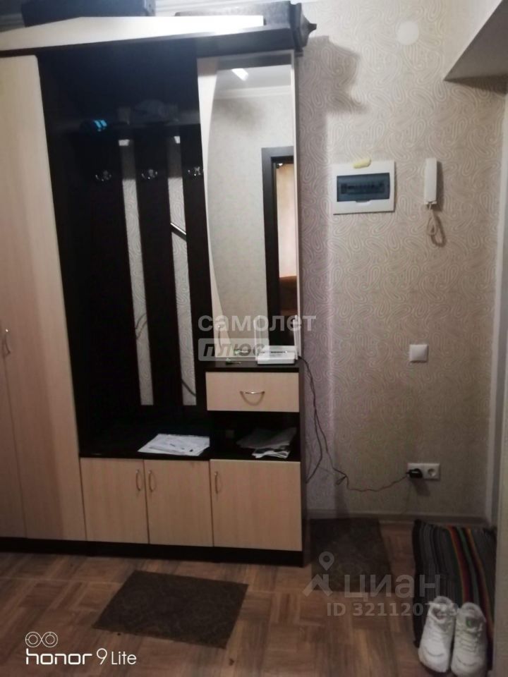 Продажа 2-комн квартиры на вторичном рынке д. Аксаково, улица Парковая, 1