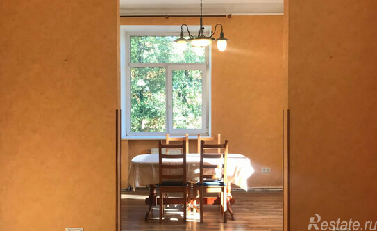 Продажа 4-комн квартиры на вторичном рынке Таллинская улица,  д. 8