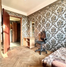 Продажа 2-комн квартиры на вторичном рынке ул Карпинского,  д. 36,  к. 7