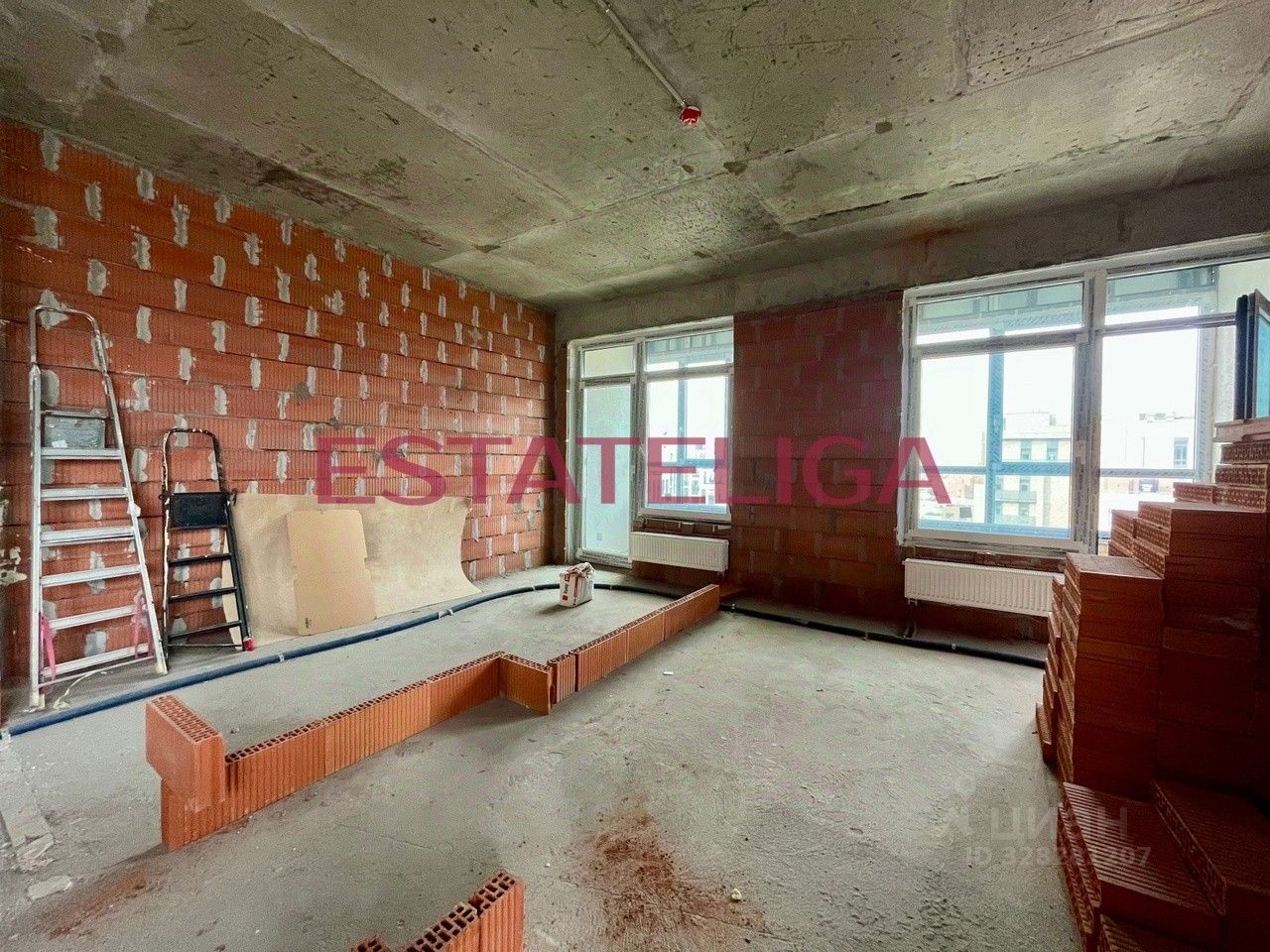 Продажа 4-комн квартиры на вторичном рынке Мантулинская улица, 9к5