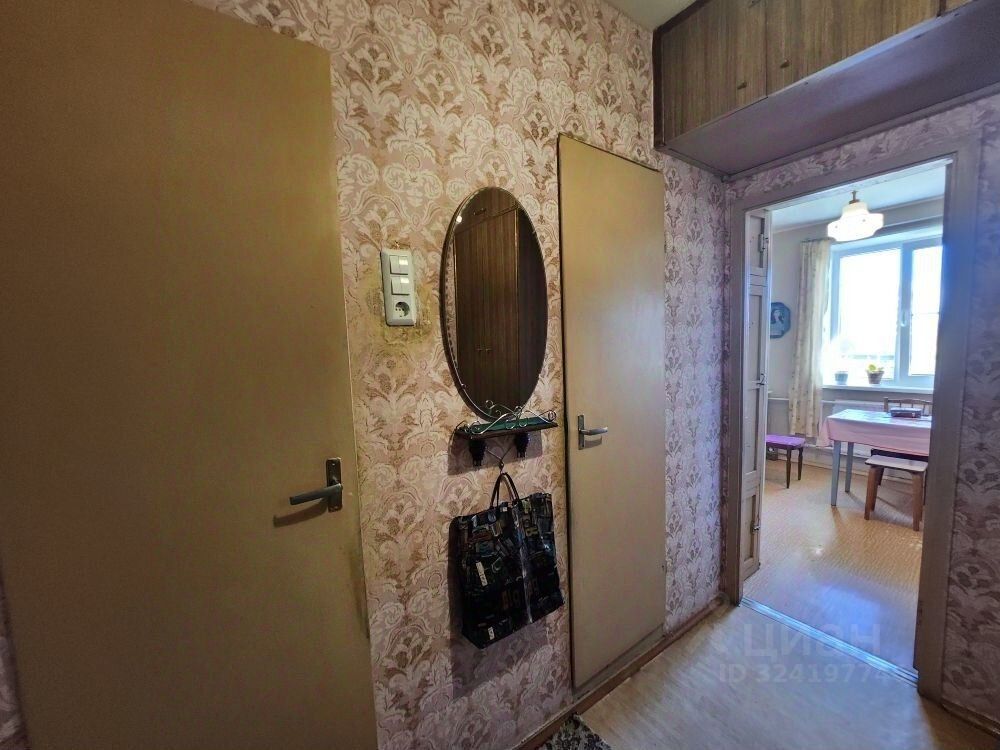 Продажа 1-комн квартиры на вторичном рынке Стародеревенская улица, 20К2