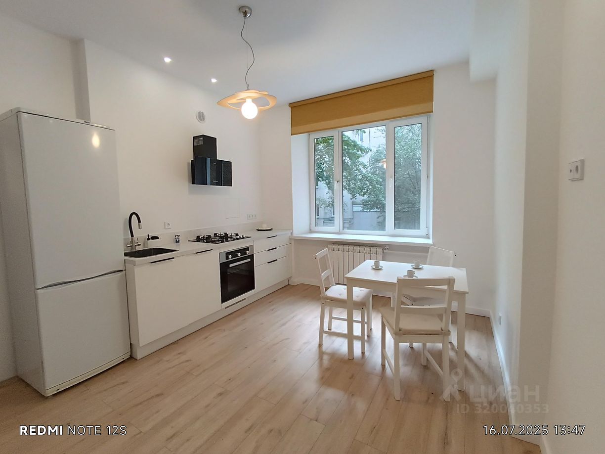 Продажа 2-комн квартиры на вторичном рынке улица Сущевский Вал, 14/22К4