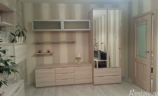 Продажа 1-комн квартиры на вторичном рынке Яхтенная улица,  д. 31