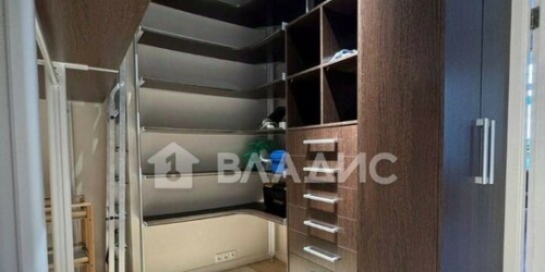 2-комн квартира улица Тимура Фрунзе,  д. 18