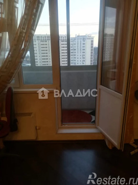 Продажа 1-комн квартиры на вторичном рынке Лобня, Физкультурная улица,  д. 8