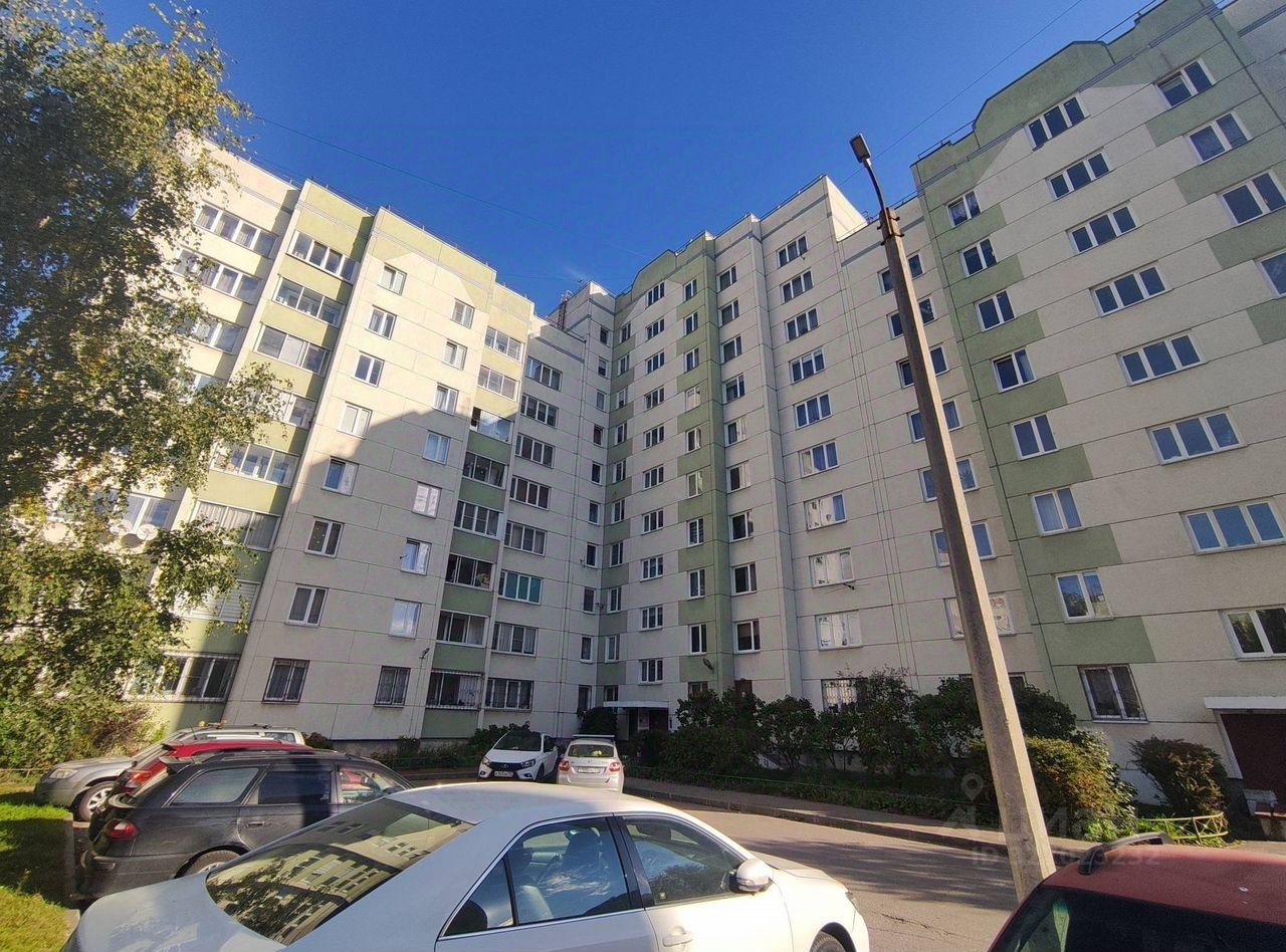 Продажа 2-комн квартиры на вторичном рынке Южный мкр, улица Московская, 20