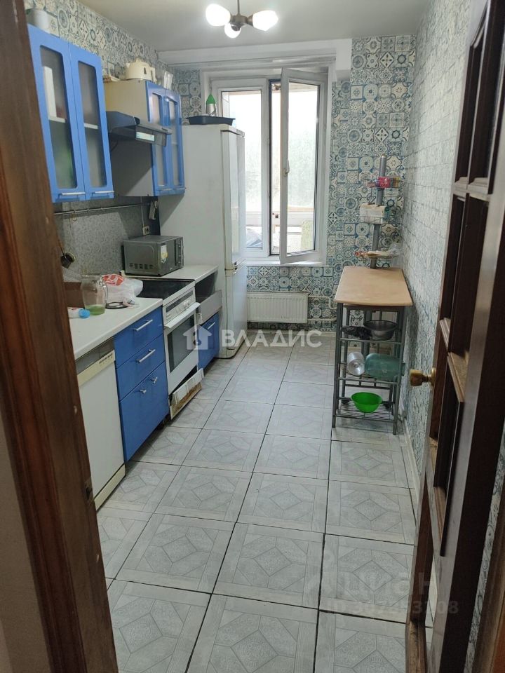 Продажа 3-комн квартиры на вторичном рынке Измайловский бульвар, 18