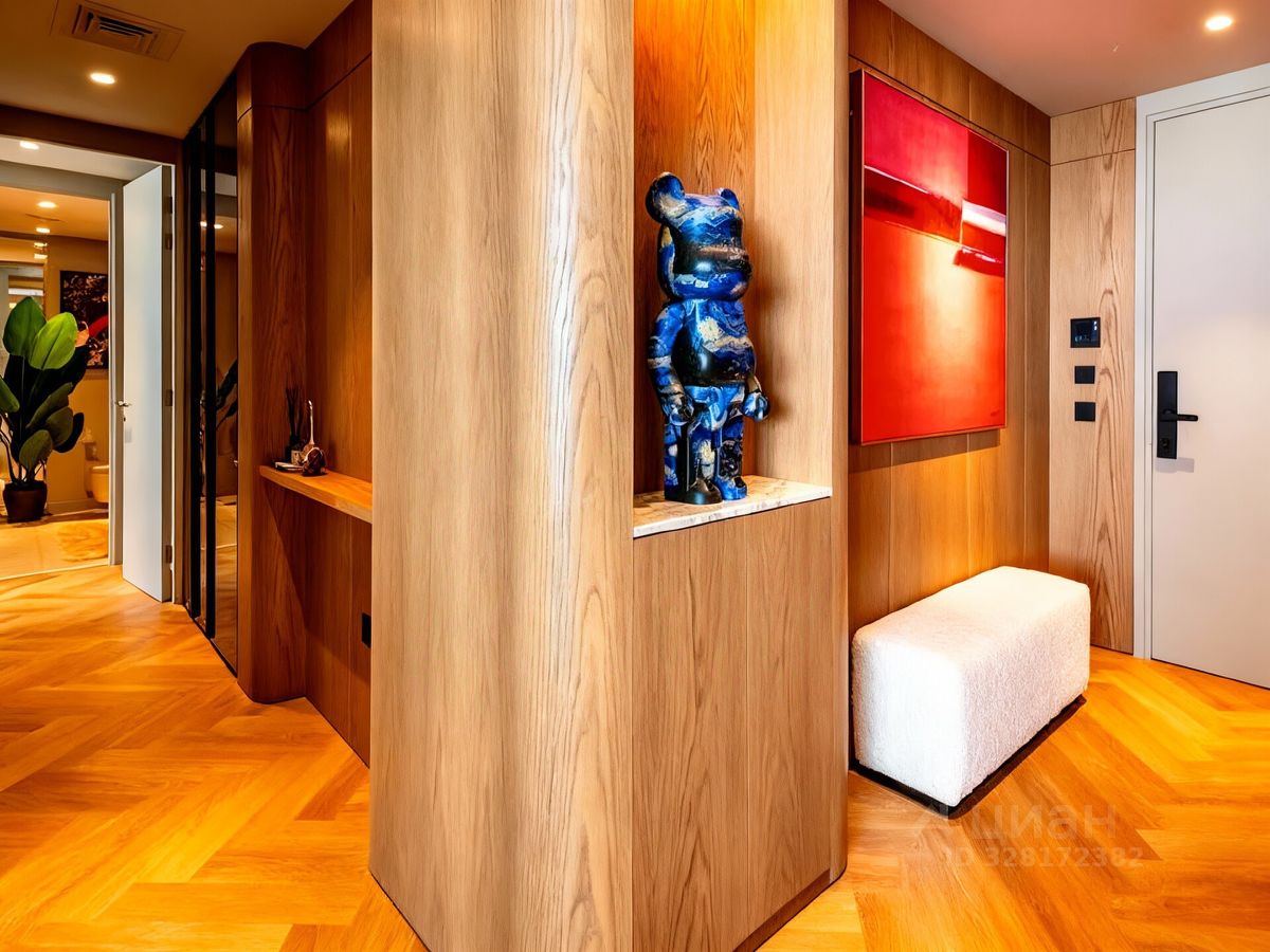 Аренда 2-комн квартиры на вторичном рынке Мантулинская улица, 9к5