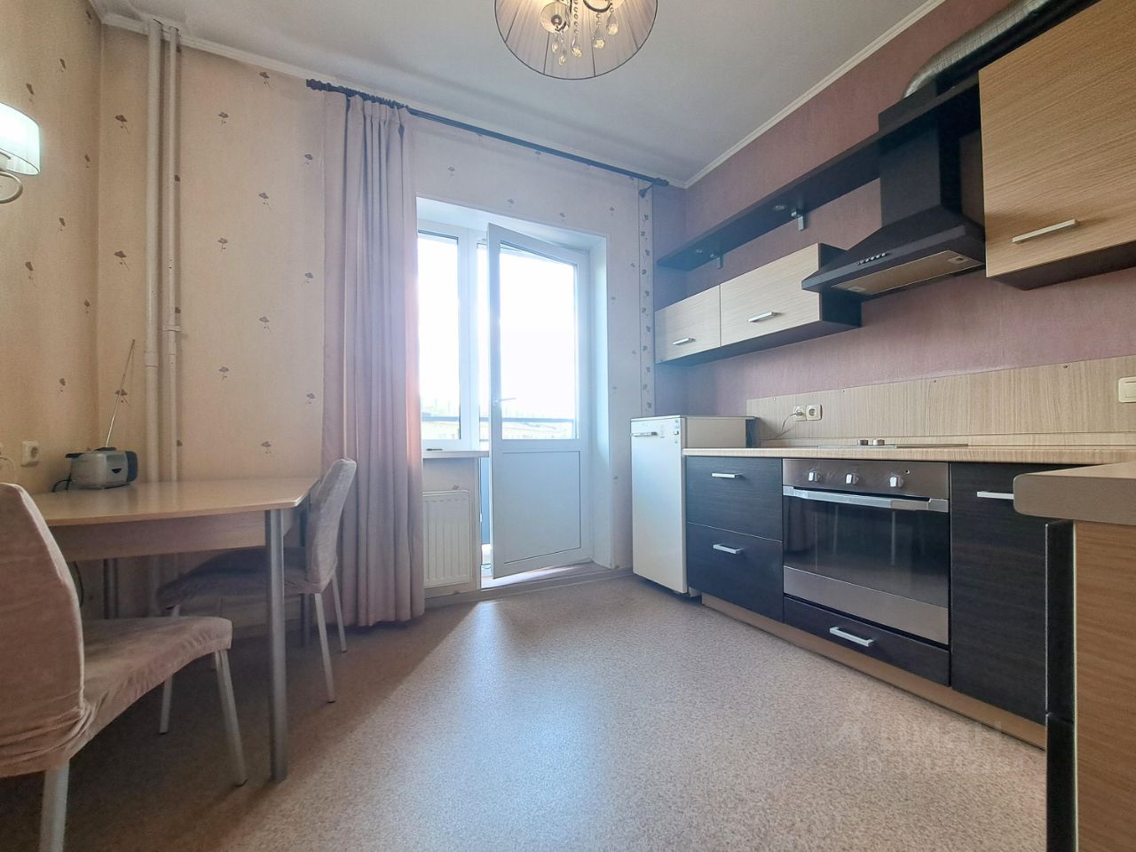 Продажа 1-комн квартиры на вторичном рынке проспект Славы, 55