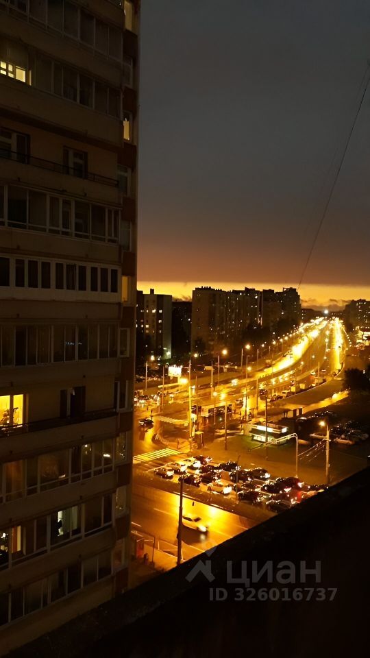 Аренда 3-комн квартиры на вторичном рынке проспект Косыгина, 27к1