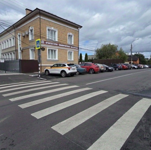 Отдельное здание Париж, улица Ленина,  д. 7