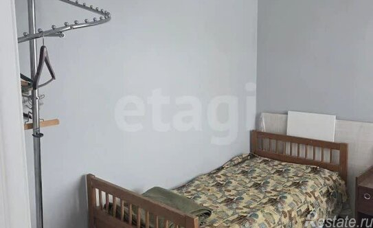 Продажа 2-комн квартиры на вторичном рынке Серпухов, Советская улица,  д. 122