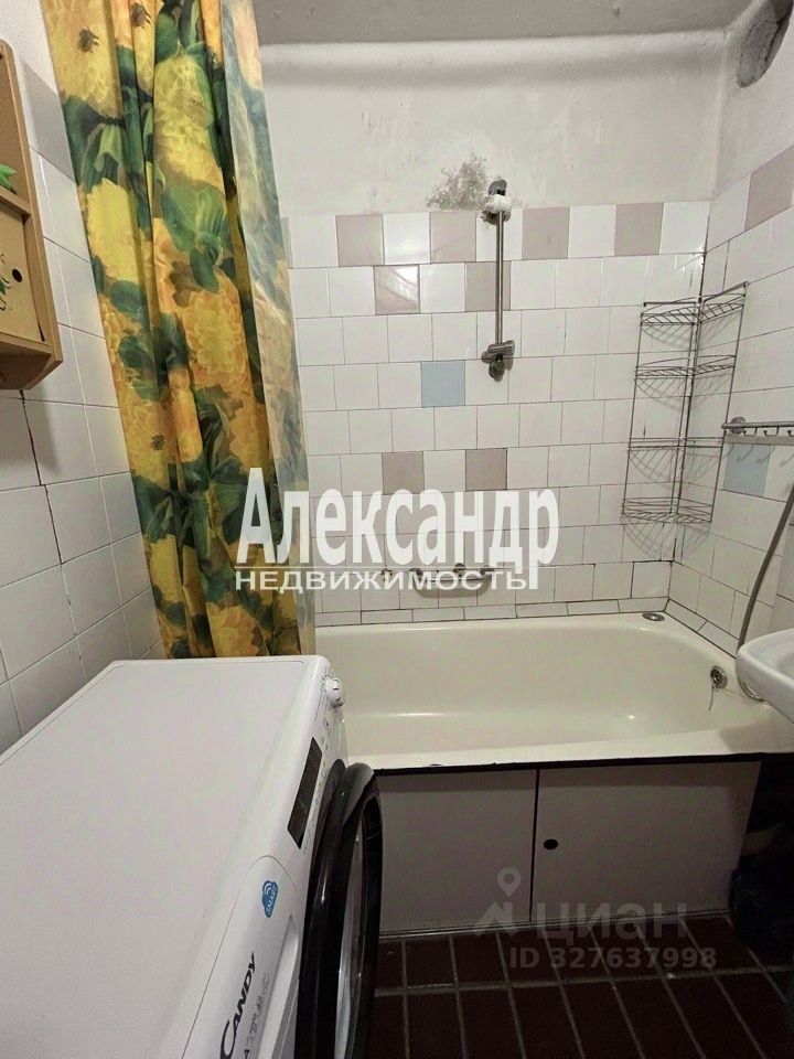 Продажа 1-комн квартиры на вторичном рынке Приозерск, улица Гоголя, 32