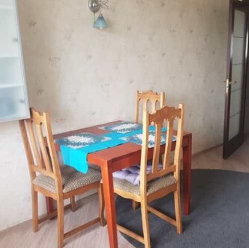 2-комн квартира улица Матроса Железняка,  д. 57