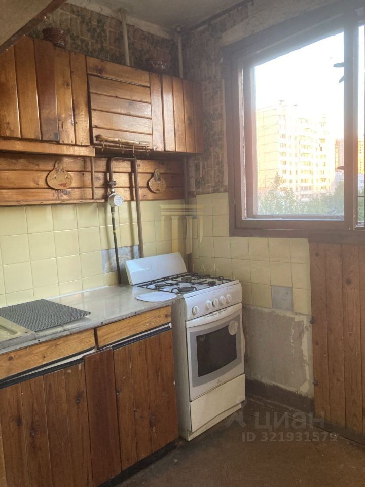 Продажа 2-комн квартиры на вторичном рынке улица Сикейроса, 7К1