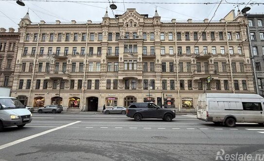 Продажа 3-комн квартиры на вторичном рынке Литейный проспект,  д. 33