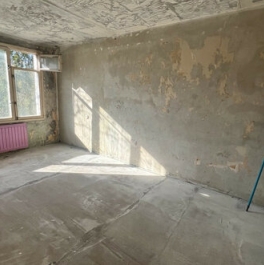 Продажа 4-комн квартиры на вторичном рынке Красносельское шоссе,  д. 42