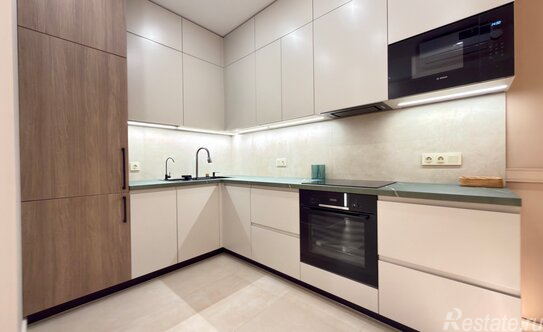 Продажа 1-комн квартиры на вторичном рынке Николая Озерова ул,  д. 8 к1