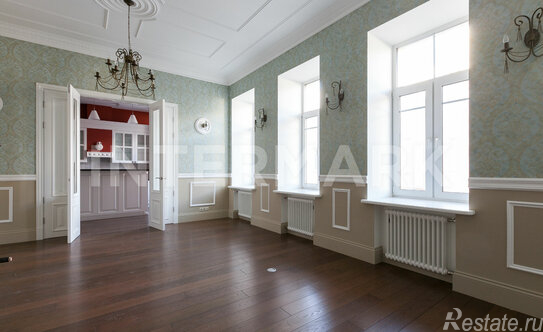 Продажа 5-комн квартиры на вторичном рынке Обыденский 1-й пер,  д. 9/12