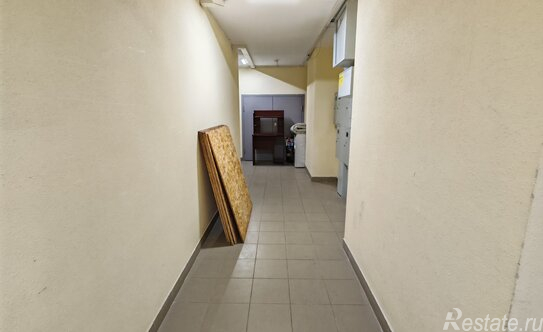 Продажа 1-комн квартиры на вторичном рынке Лобня, ул Колычева,  д. 4