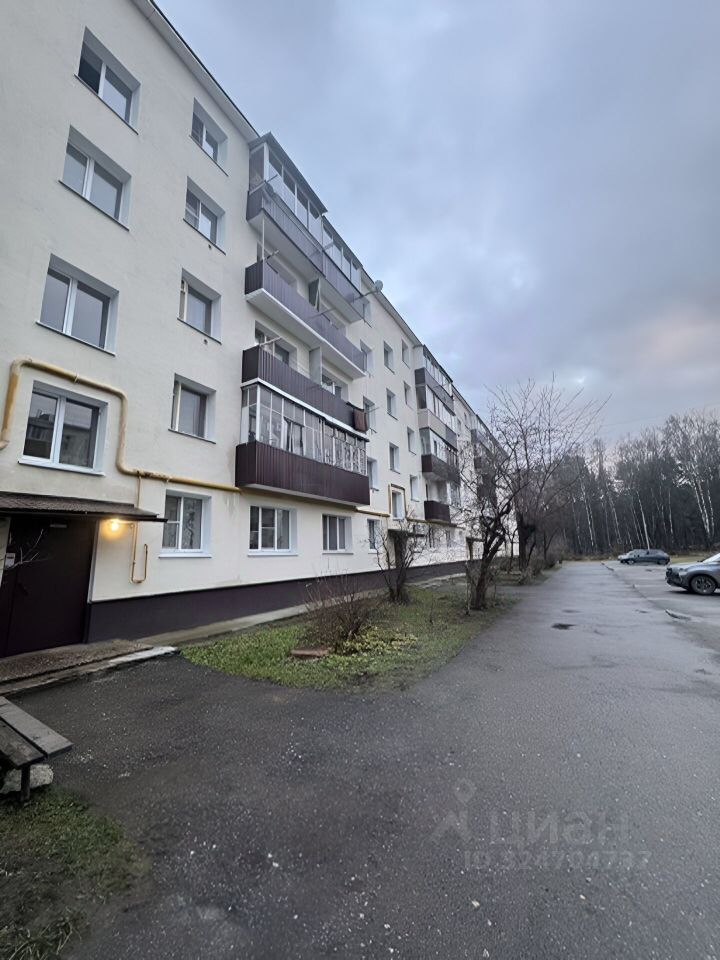 Продажа 3-комн квартиры на вторичном рынке Павловский Посад, Интернациональный переулок, 25