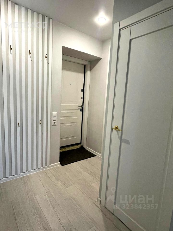 Продажа 1-комн квартиры на вторичном рынке проезд Серебрякова, 3